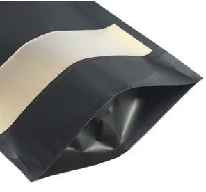 Πολυ στάση Doypack μεγέθους επάνω στο Sealable Μαύρο σακουλών εγγράφου θερμότητας της Kraft με το παράθυρο